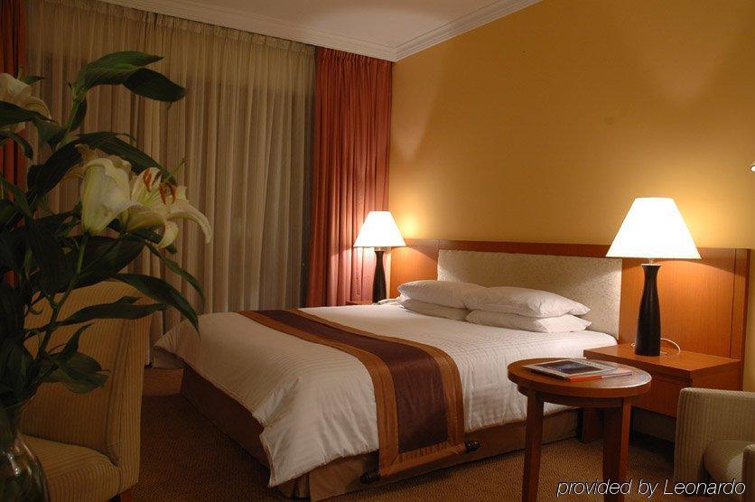 Corus Hotel Kuala Lumpur Room photo