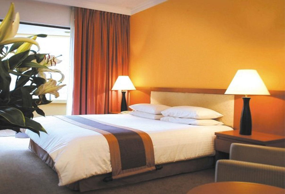 Corus Hotel Kuala Lumpur Room photo